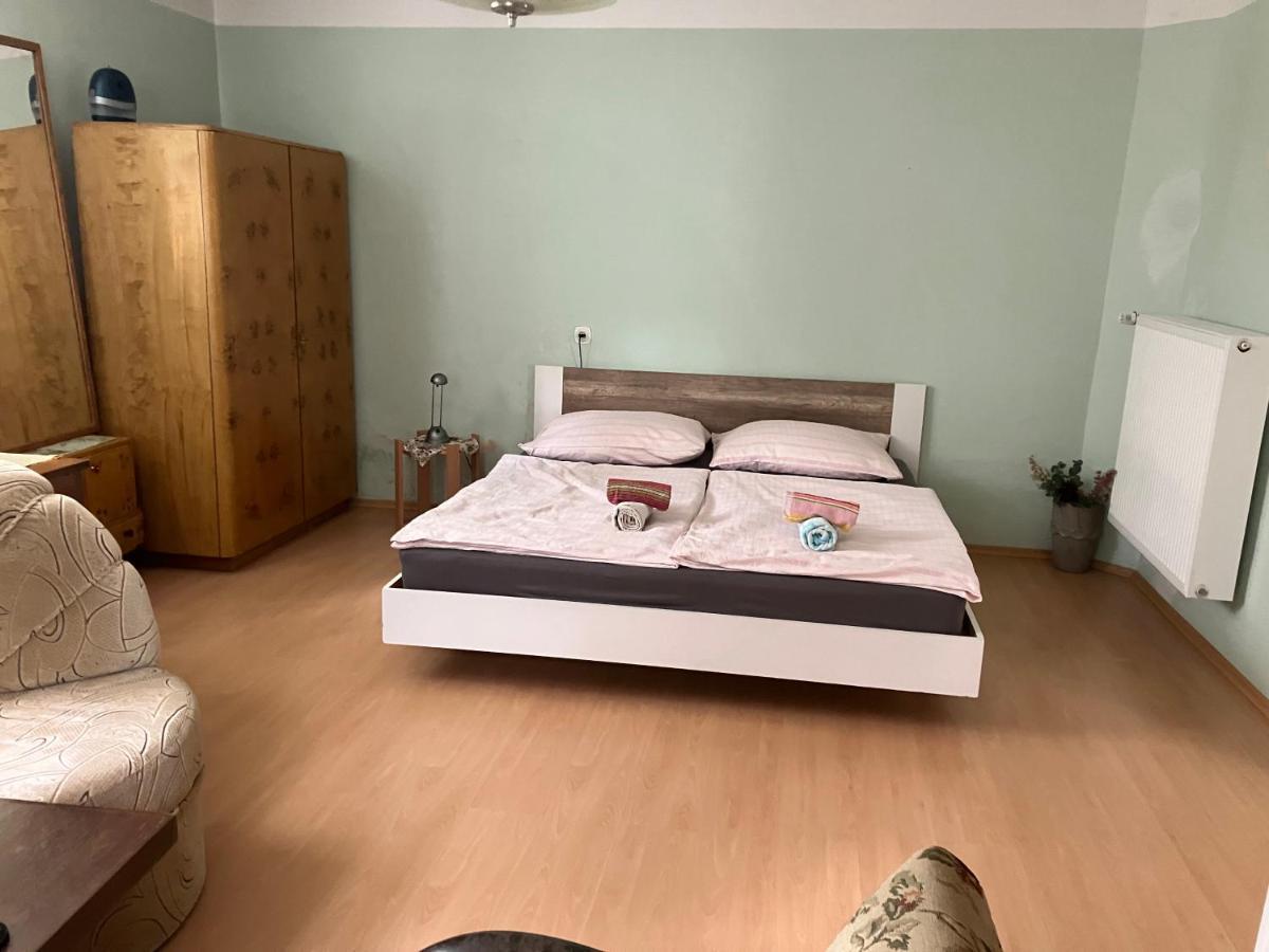 Garden View Apartment 兹诺伊莫 外观 照片